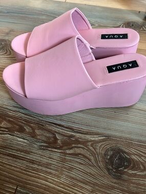 Bloomingdale’s AQUA Brand Gigi Platform Sandals